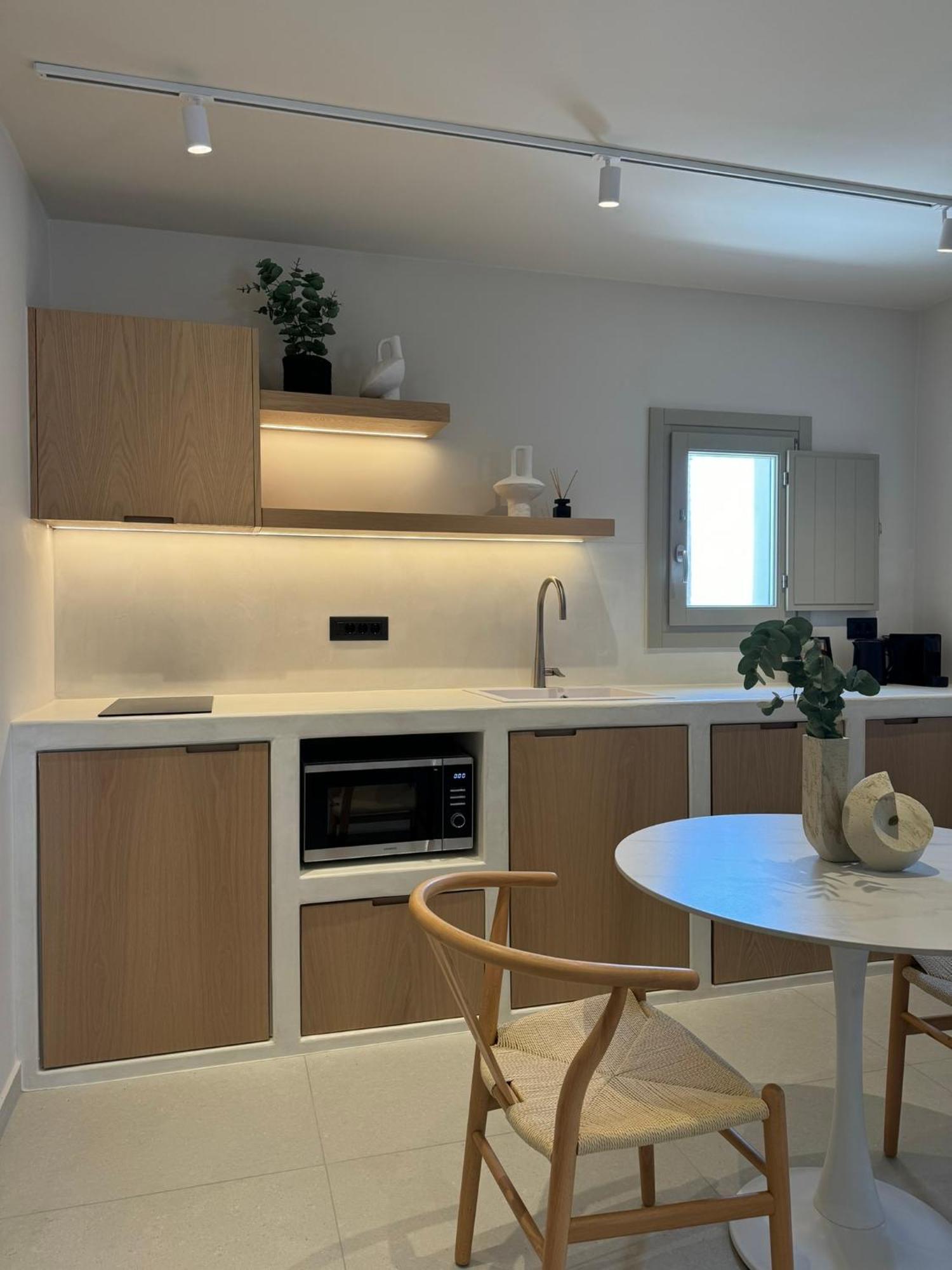 Morfes Luxury Suites By Caldera Houses 피로스테파니 외부 사진