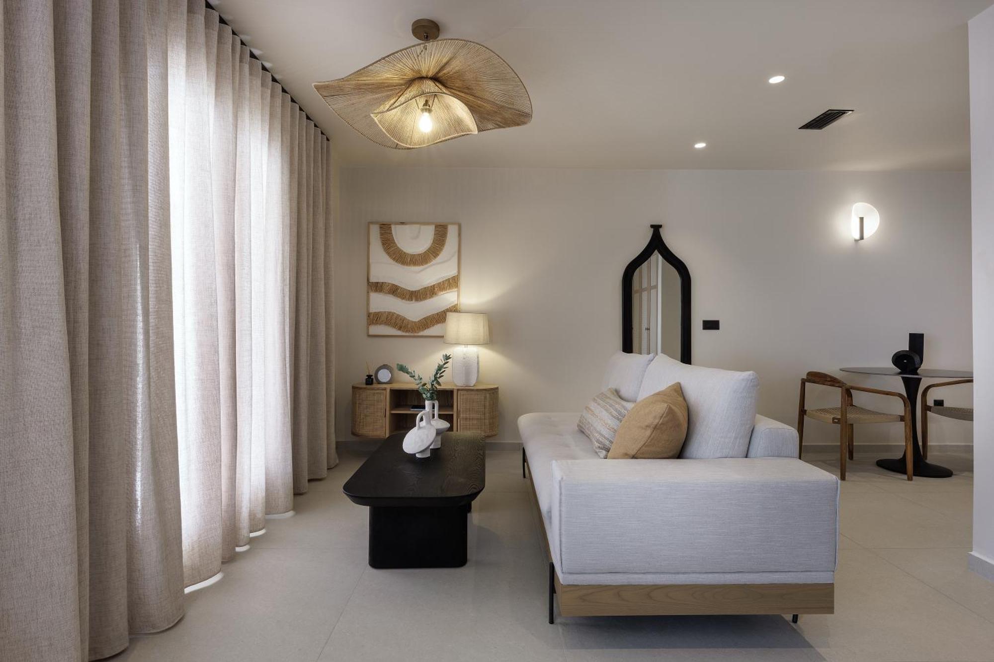 Morfes Luxury Suites By Caldera Houses 피로스테파니 외부 사진