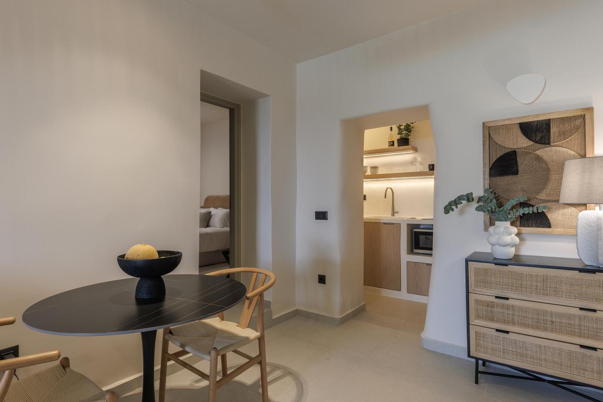 Morfes Luxury Suites By Caldera Houses 피로스테파니 외부 사진